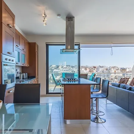 Appartamento Sea View Apartment With Terrace In Central Marsaskala Marsaskala