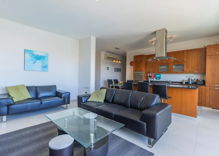 Sea View Apartment With Terrace In Central Marsaskala Appartamento Marsaskala